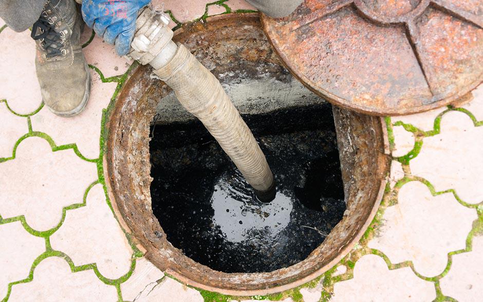 prix débouchage canalisation wc Éragny